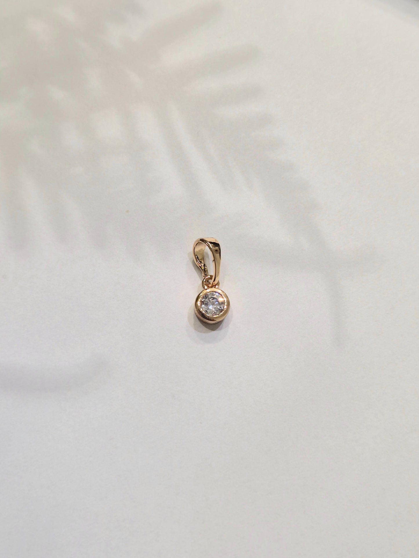 XP pakabukas - akutė