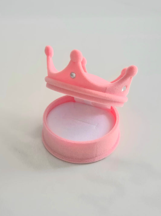 Dekoratyvinė karūnos formos dėžutė