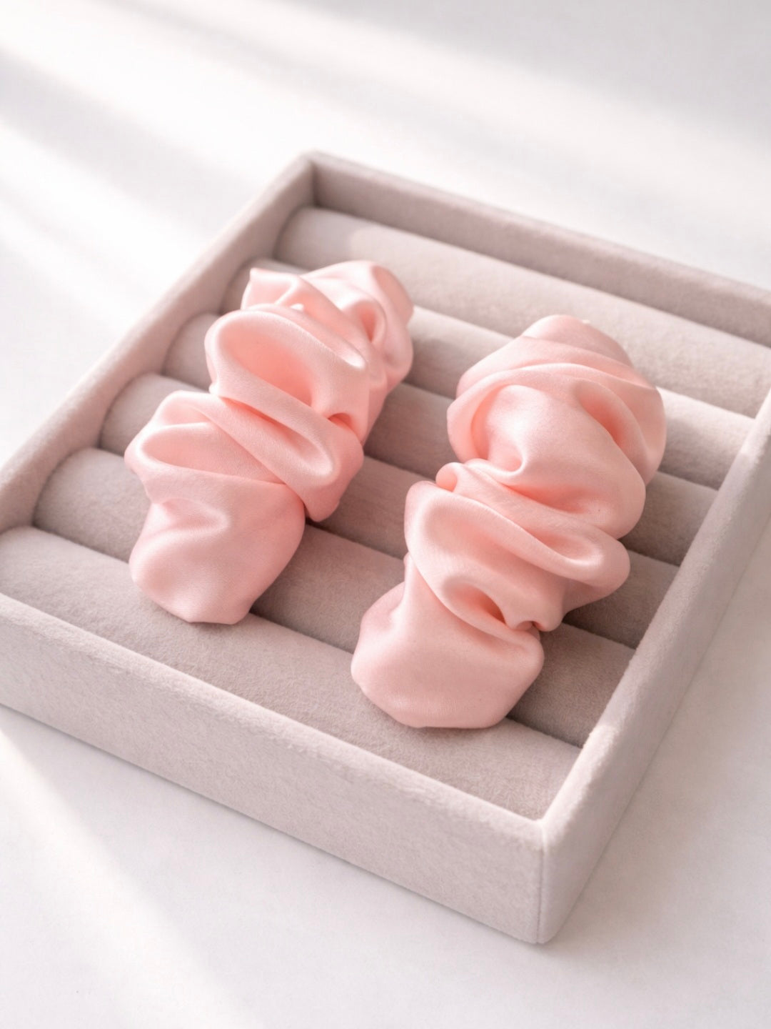 100% šilkinis segutis