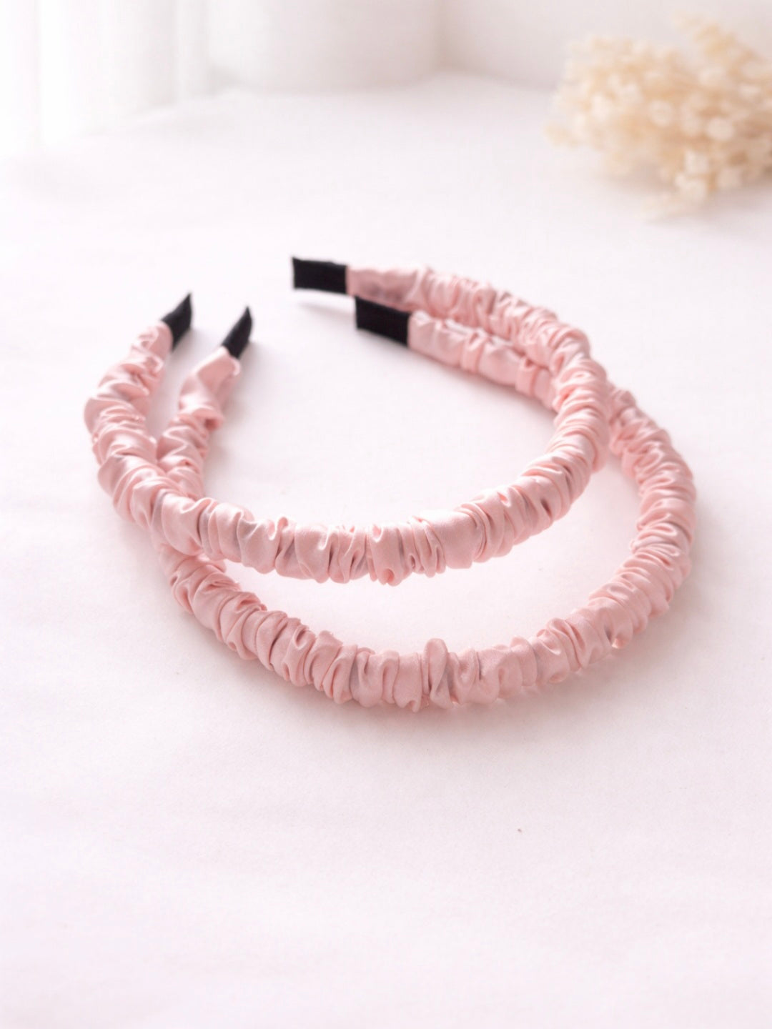 Šilkinis lankelis – baby pink