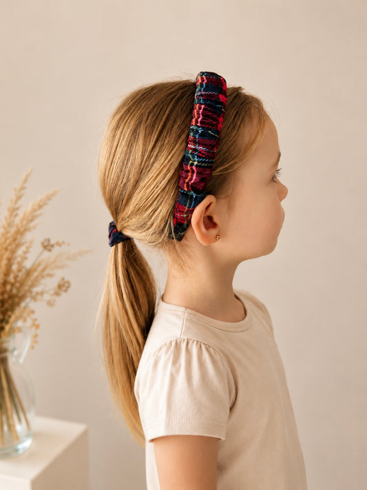 School Girl – lankelio ir segtuko rinkinys