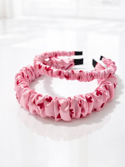 Rožinis satino lankelis su širdelėmis – platus