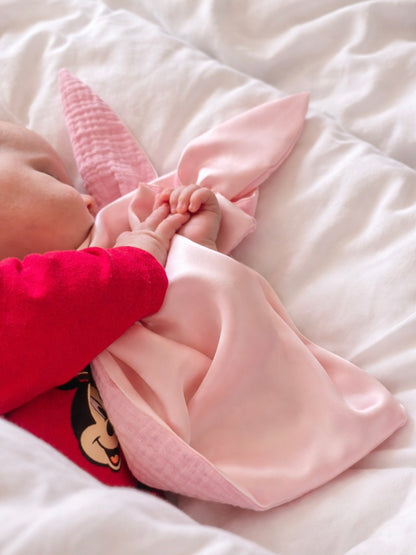 Šilkinis migdukas „Baby Pink“